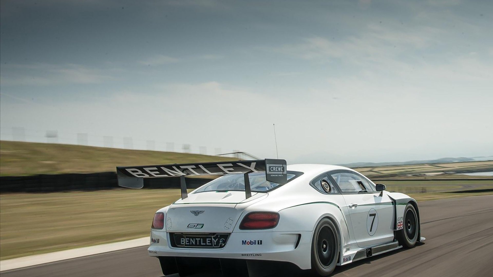 法国男篮横扫美国，奥利维耶惊艳全球！