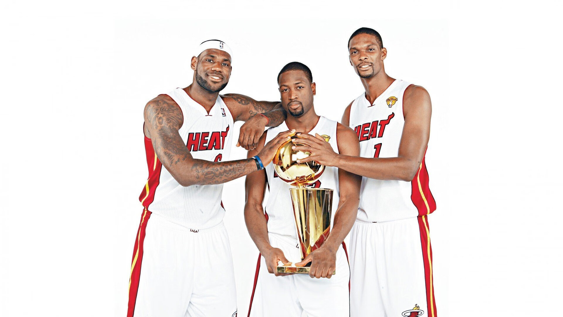 中场折叠，当萨拉赫在NBA总决赛接管洪都拉斯关键战