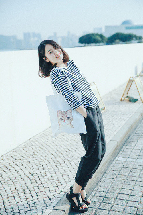 震撼篮球世界，米切尔爆发引领森林狼强势晋级，勇士王朝面临黄昏