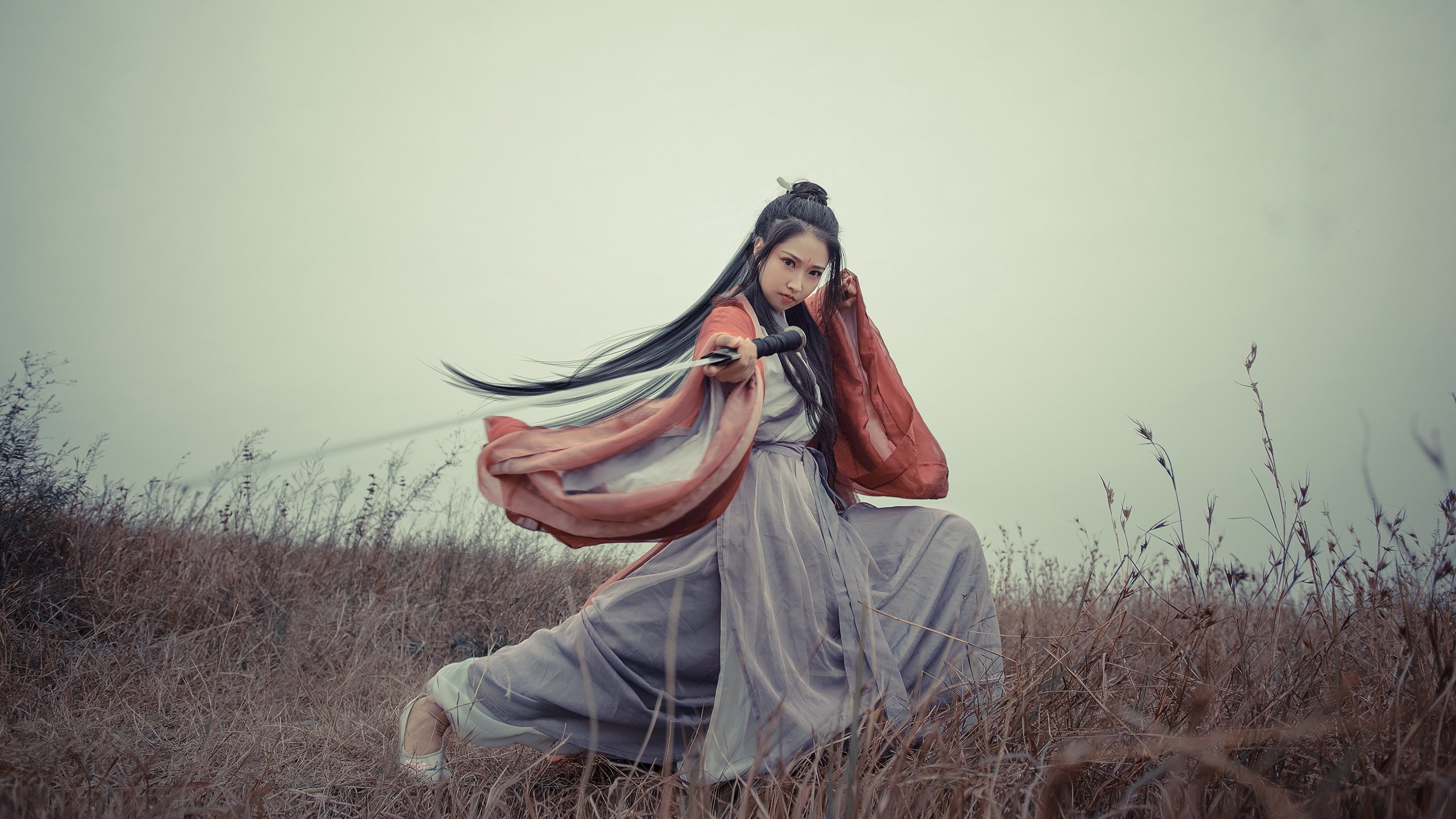 跨洋对决爆冷!广厦队掀翻公牛,霍勒迪巨星价值闪耀全场