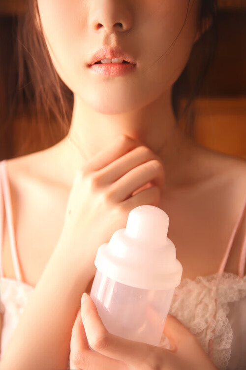 一夫当关，万夫莫开，布克用锁链般的防守，揭示现代篮球的残酷真相